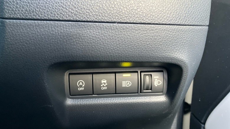 Toyota Aygo X 1.0 VVT-i Edge 5dr Petrol Hatchback